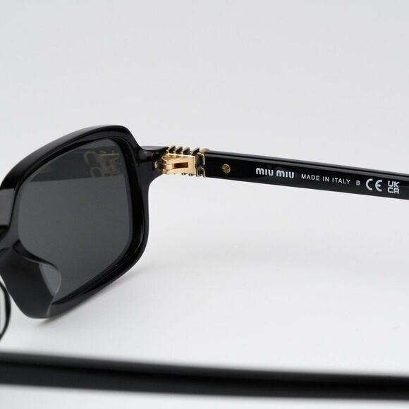 NEW Miu Miu MU11ZSF 16K5S0 Black Dark Grey Rectangle Unisex Sunglasses MU 11ZSF main image 11
